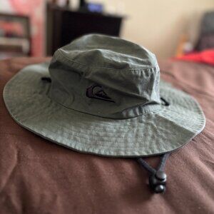 quicksilver: bucket hat L/XL